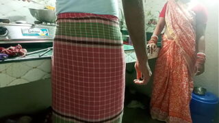 Amateur Gujarati Bhabhi Doggy Sex Hidden Cam