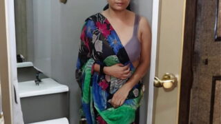 Bangladeshi Small Tits Aunty With Lover Wet Pussy Lick And Fuck Video