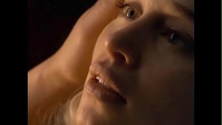 Cookie licking makes chick moan from desire Video