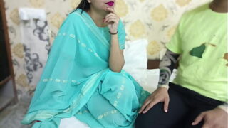 Hot Indian village bhabhi hot sexy fucking in pussy Video