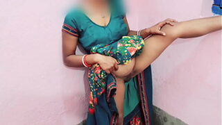 Indian Bengali Wife Standing Style Fuckde Fat Pussy With Lover Video