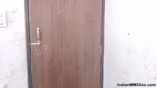 Indian Delhi Bhabhi Gets Wet Pussy Fucked By Her Hot Devar Video