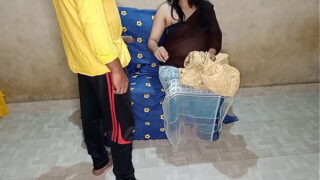 Indian Marathi Sweet Pussy Sales Woman Fucking And Oral Sex By Lover Video