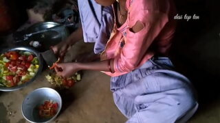 Tamil guy hard fucking hot teen house wife xnxn porn video Video